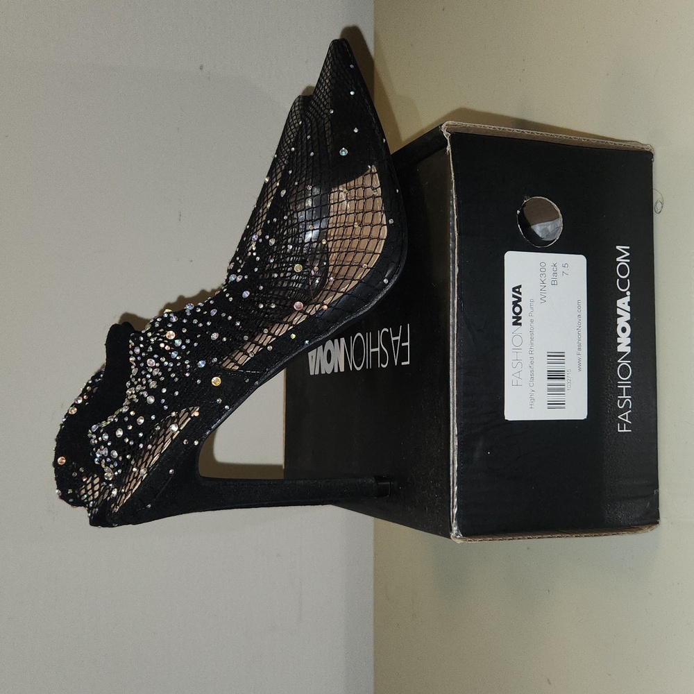 Highly Classified Rhinestone Pump - Black Size 7.5 - Picture 4 of 8